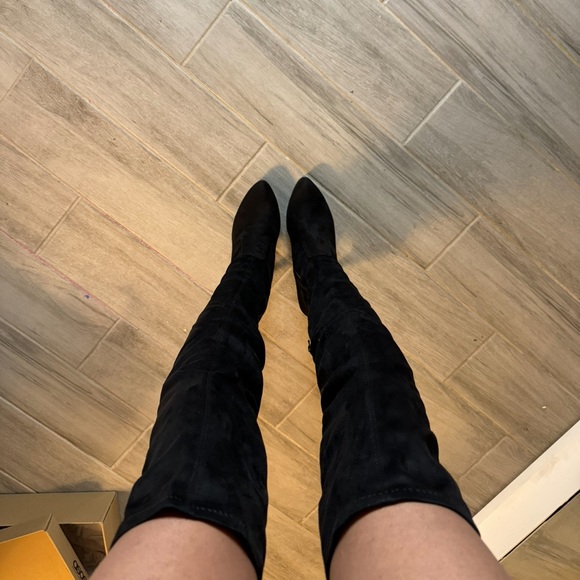 ASOS platform over the knee black suede boots - Picture 5 of 6
